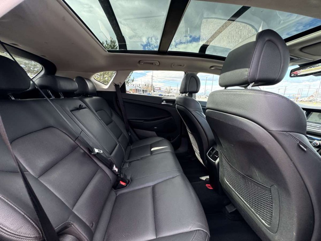 2017 Hyundai Tucson Image 18