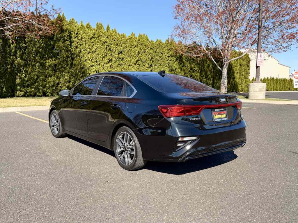 2021 Kia Forte Image 7