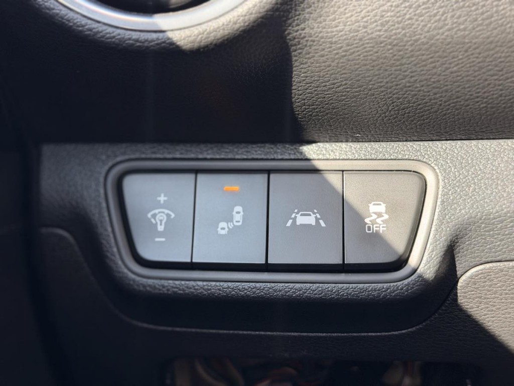 2021 Kia Forte Image 19