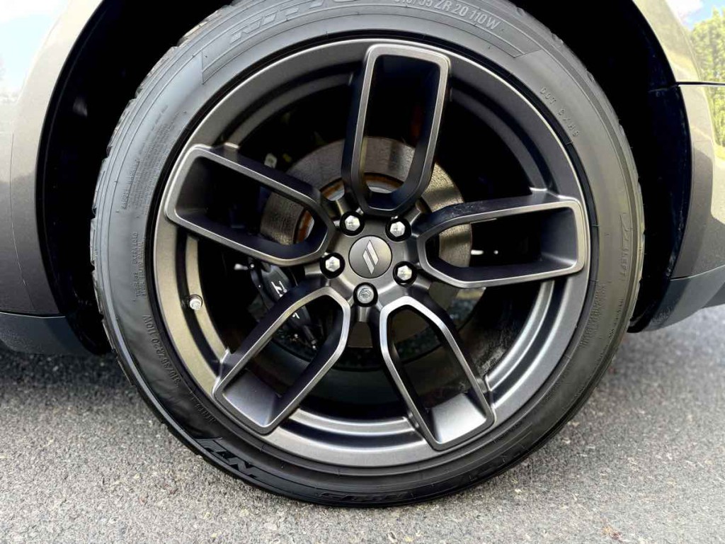 2022 Dodge Challenger Image 10
