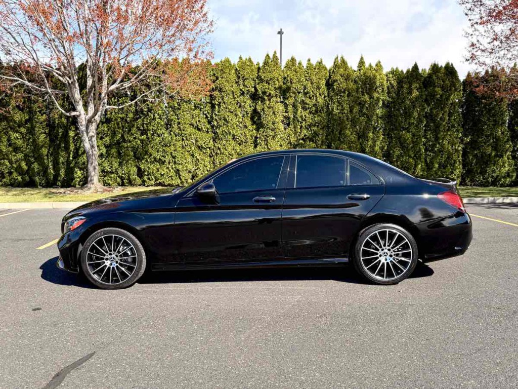 2021 Mercedes-Benz C-Class Image 6