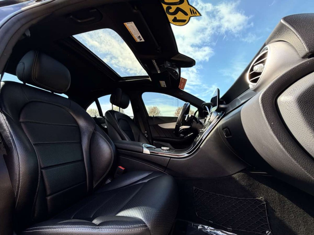 2021 Mercedes-Benz C-Class Image 21