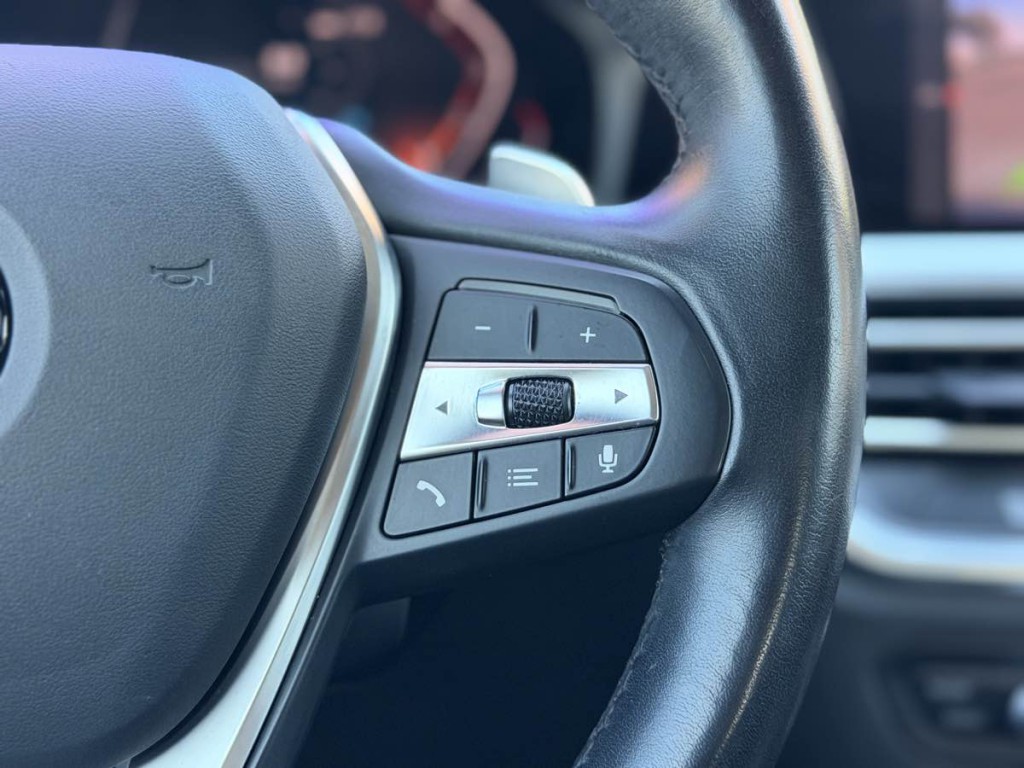 2019 BMW 3 Series Image 13
