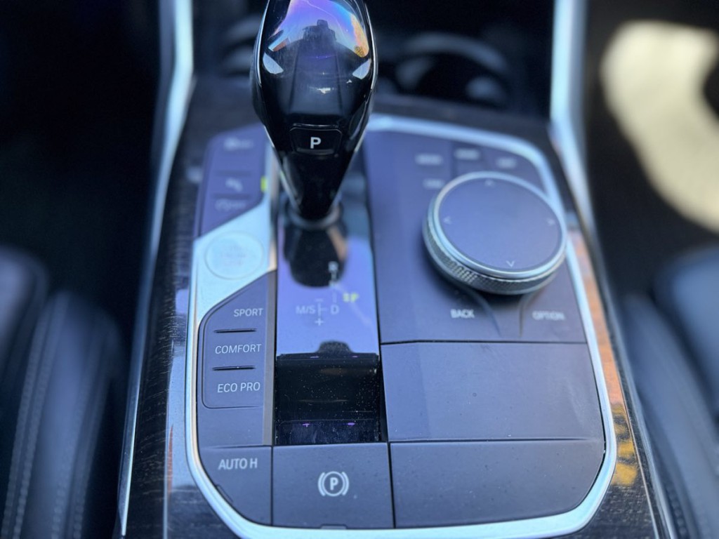 2019 BMW 3 Series Image 18