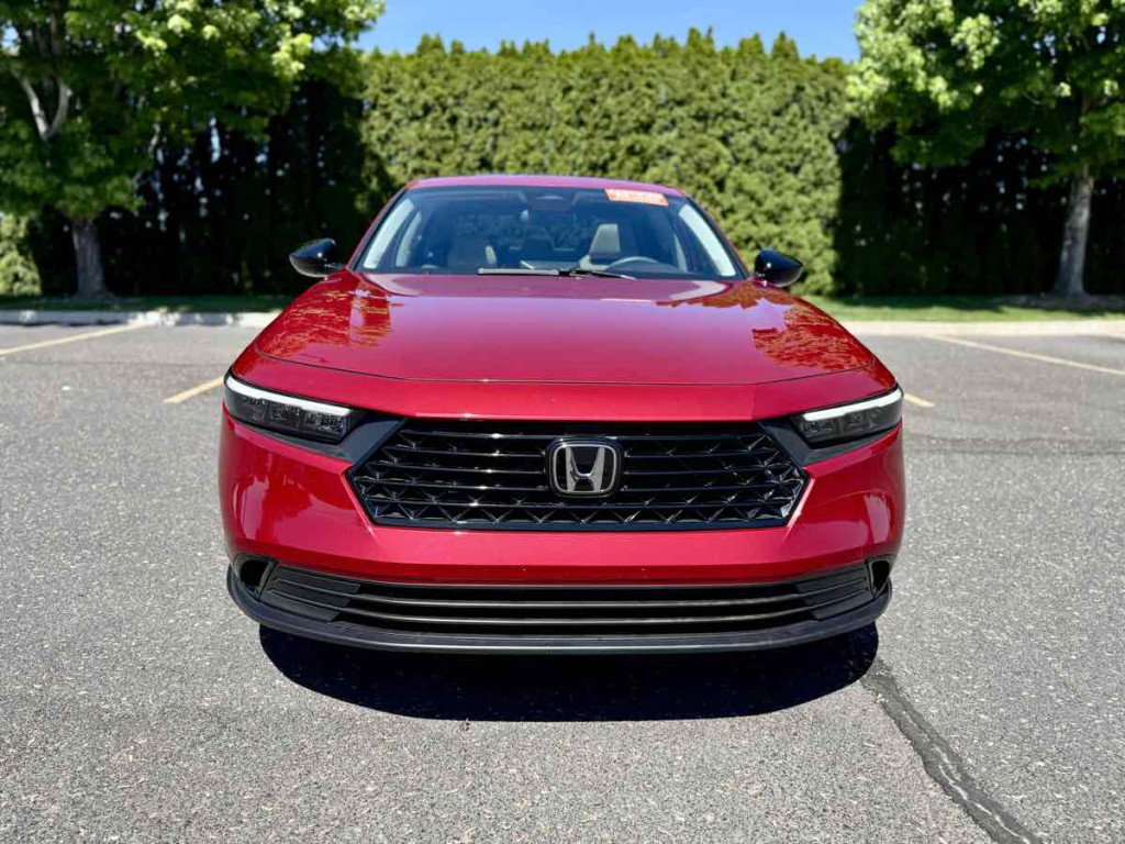2025 Honda Accord Image 3