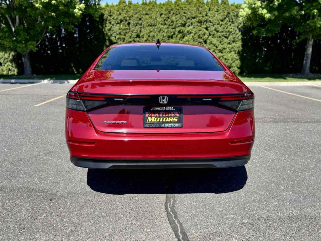 2025 Honda Accord Image 9