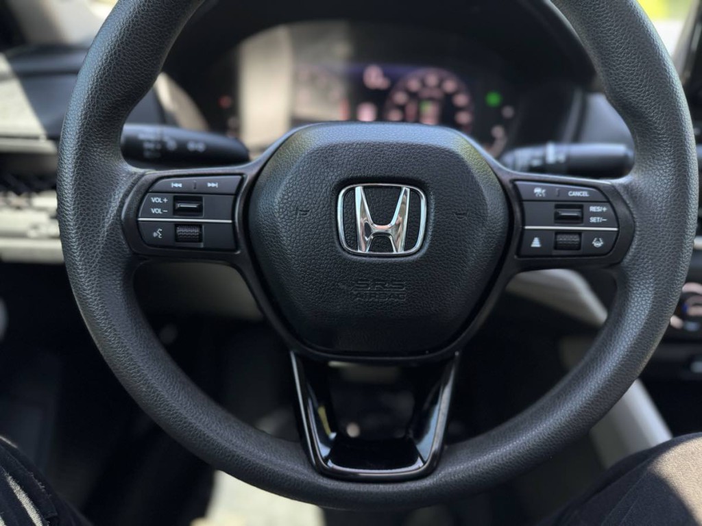 2025 Honda Accord Image 20