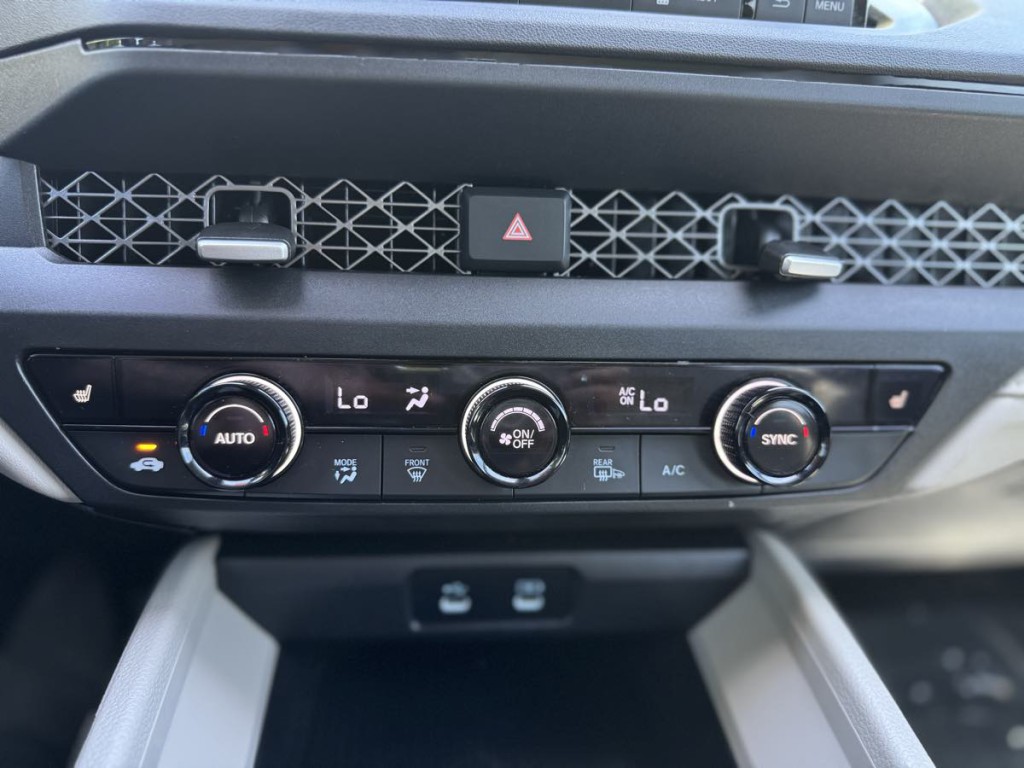2025 Honda Accord Image 24