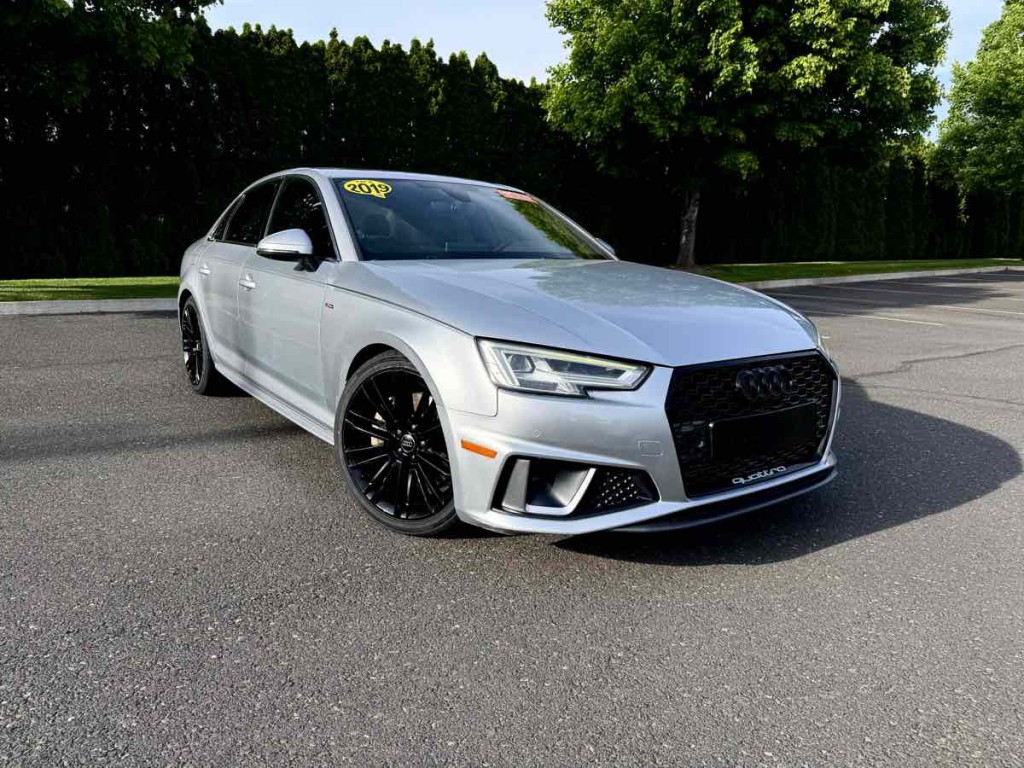 2019 Audi A4 Image 2
