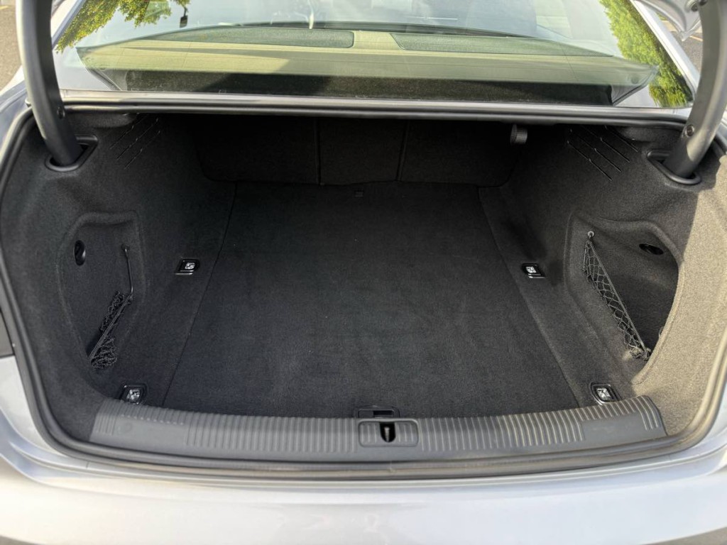 2019 Audi A4 Image 13