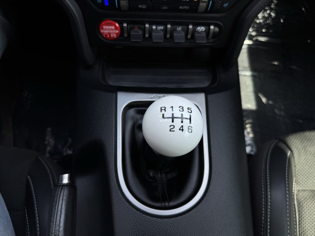 2018 Ford Mustang Image 28