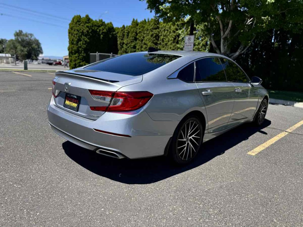 2021 Honda Accord Image 8