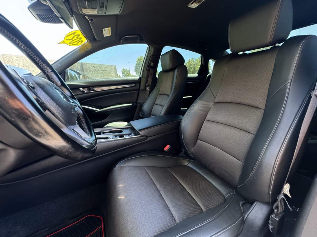 2021 Honda Accord Image 9