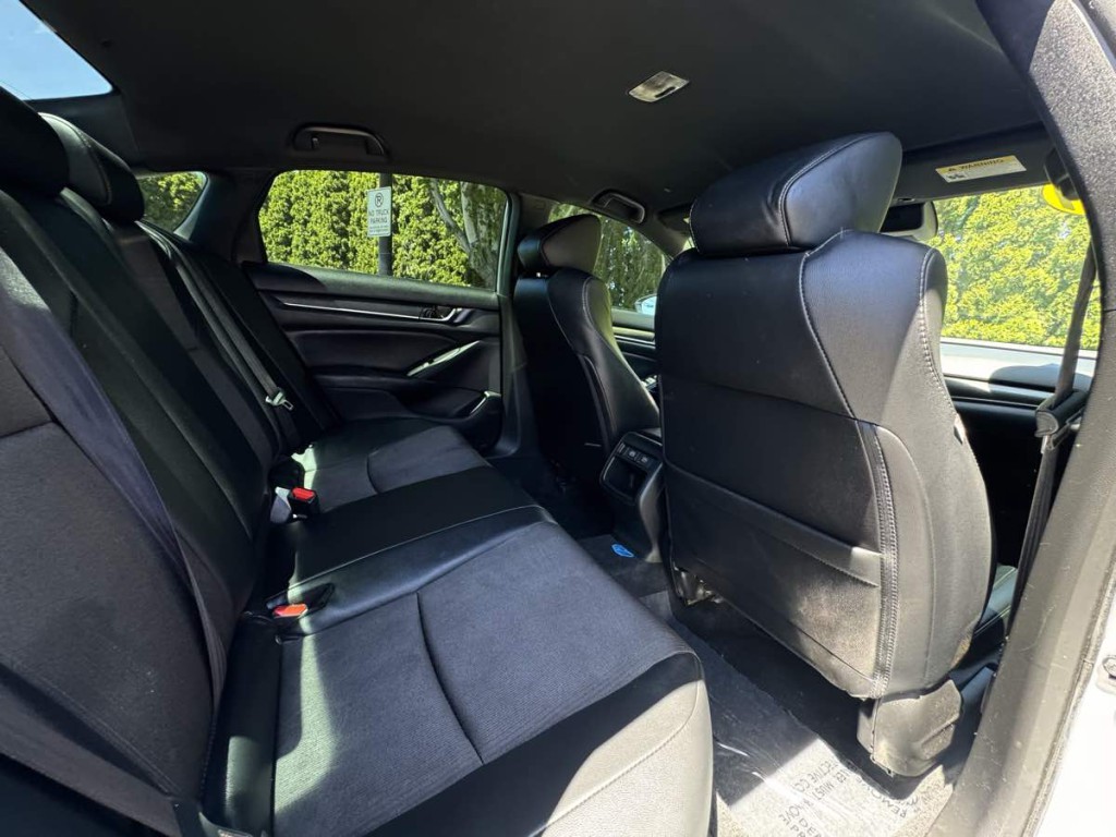 2021 Honda Accord Image 13