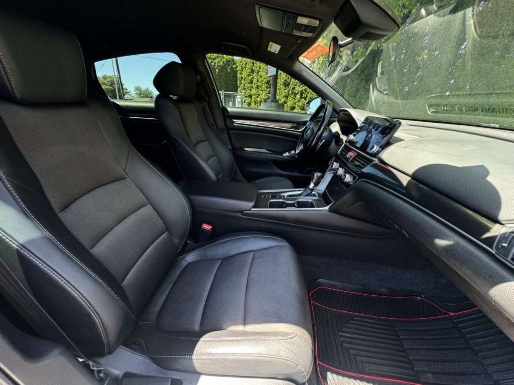 2021 Honda Accord Image 16