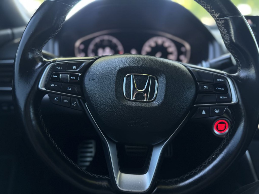 2021 Honda Accord Image 18