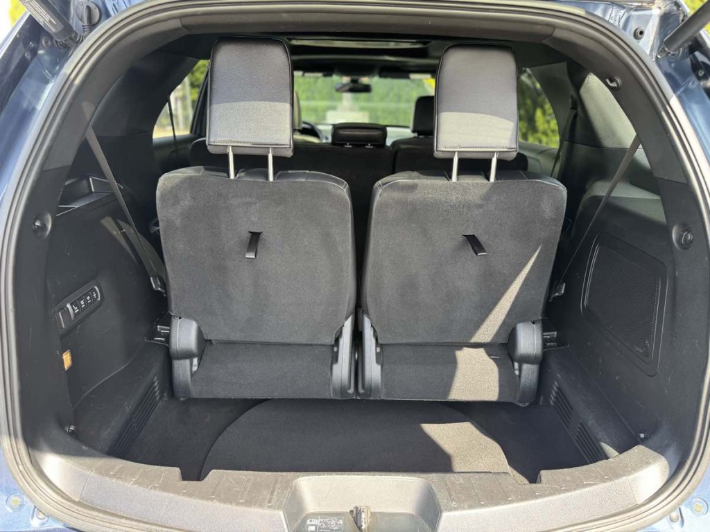 2019 Ford Explorer Image 13