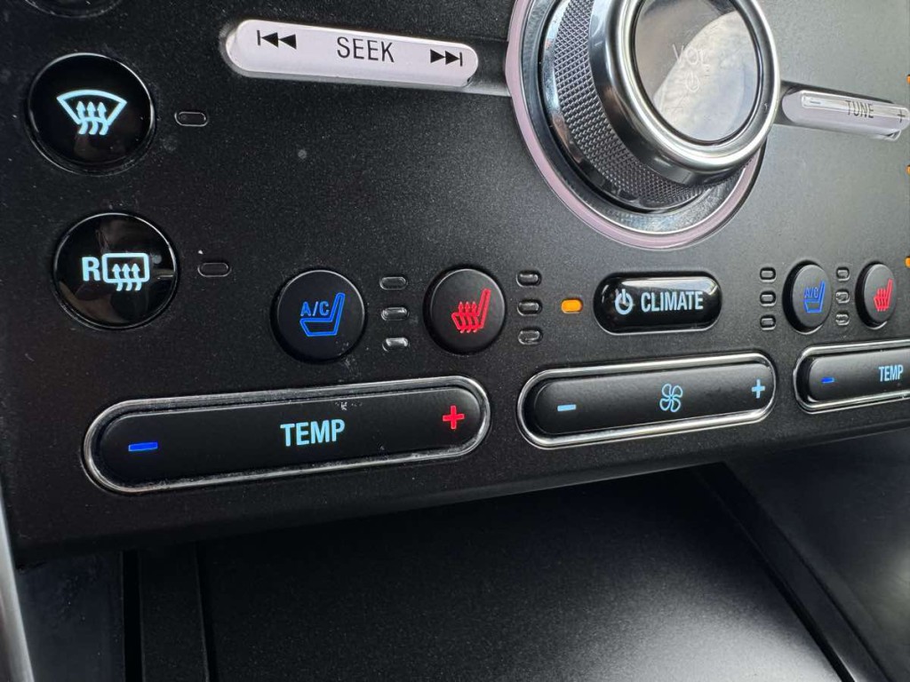 2019 Ford Explorer Image 33