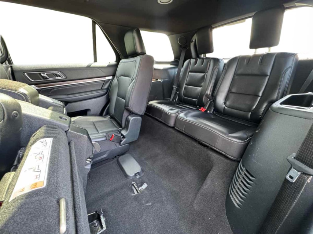2019 Ford Explorer Image 19