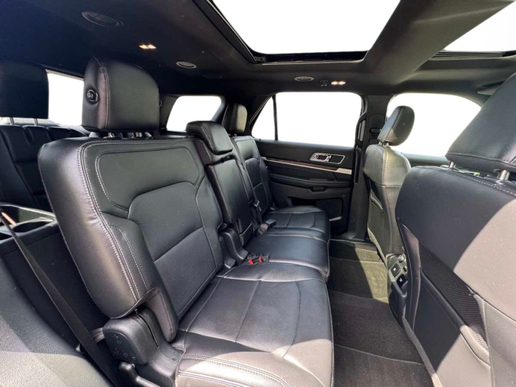 2019 Ford Explorer Image 20