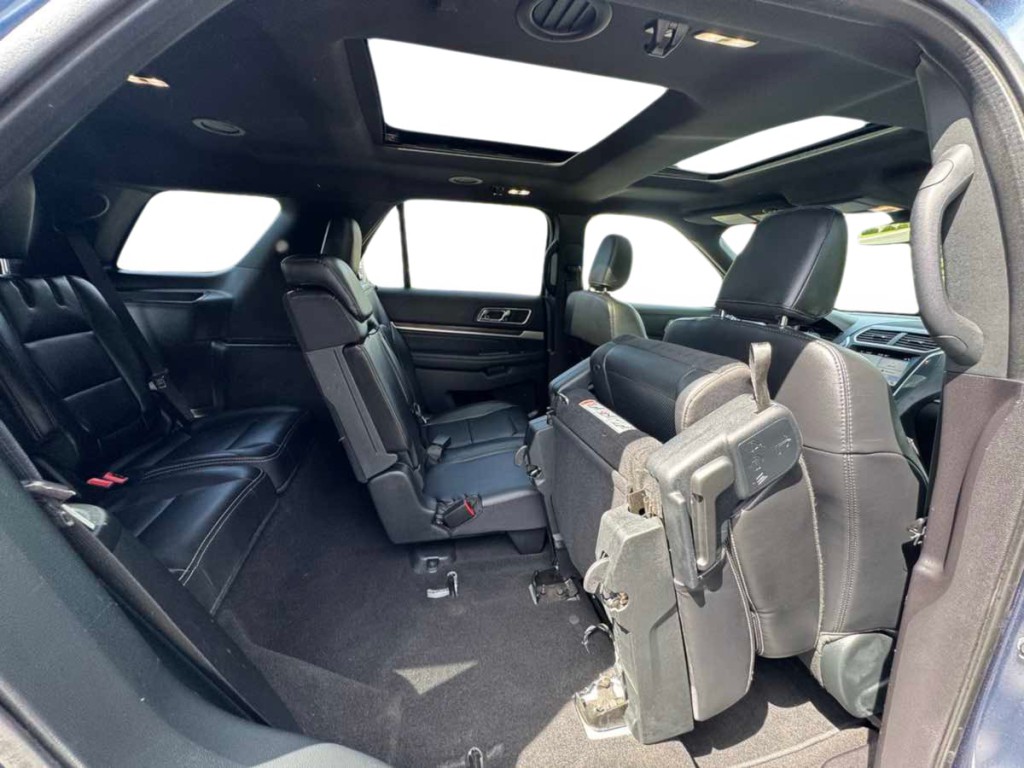 2019 Ford Explorer Image 22