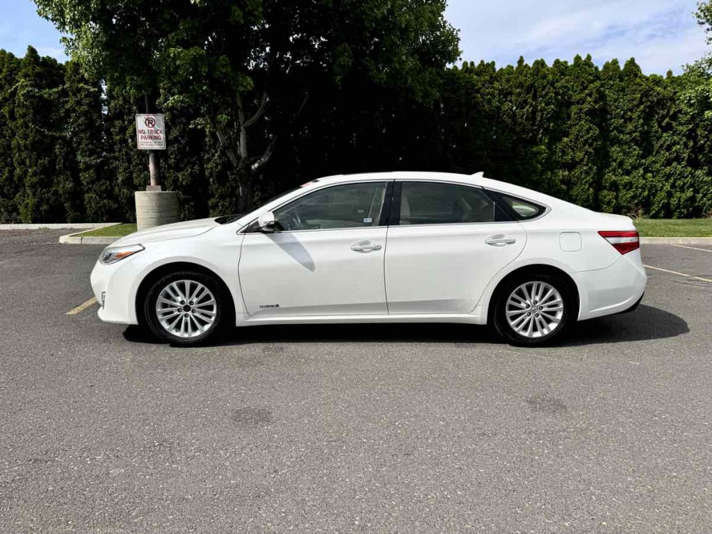 2014 Toyota Avalon Image 7