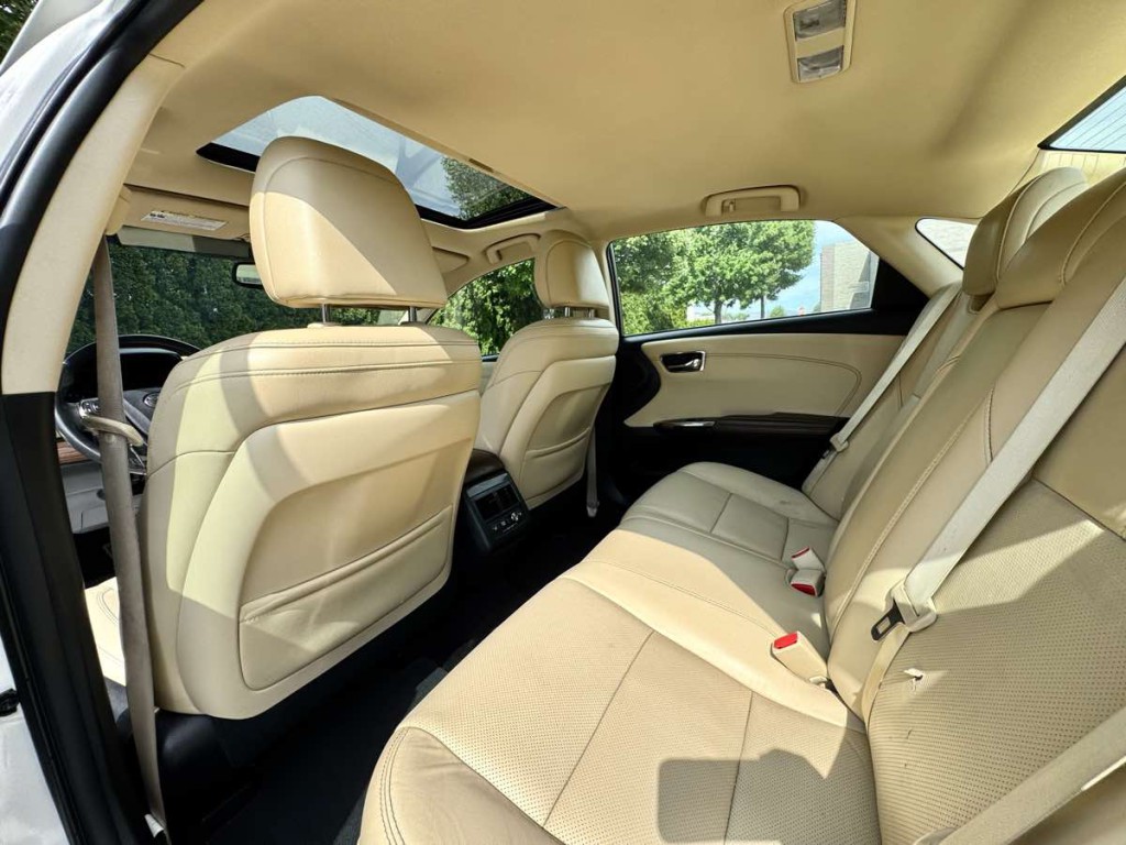2014 Toyota Avalon Image 14