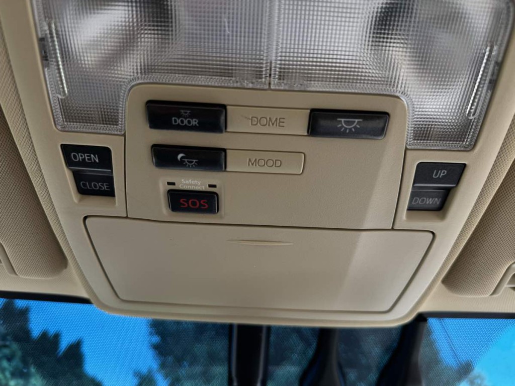 2014 Toyota Avalon Image 34