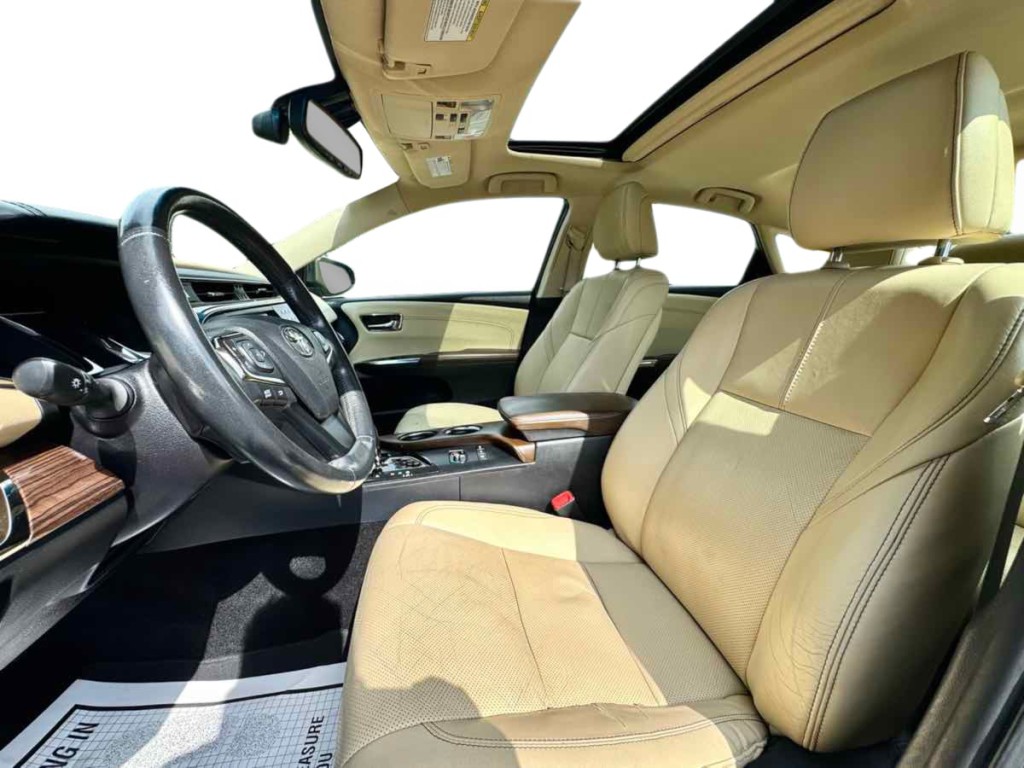 2014 Toyota Avalon Image 13