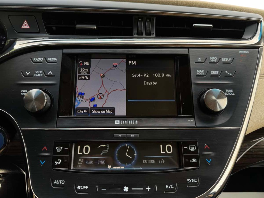 2014 Toyota Avalon Image 27
