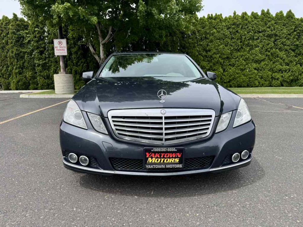 2011 Mercedes-Benz E-Class Image 5