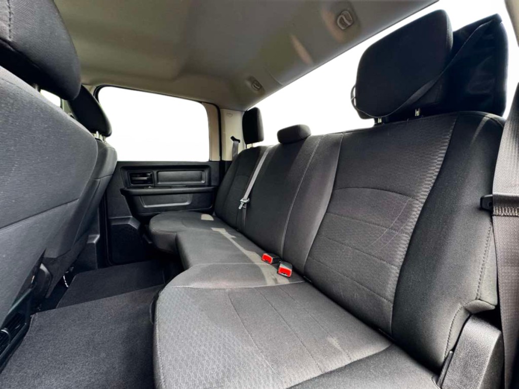 2019 RAM 1500 Image 16