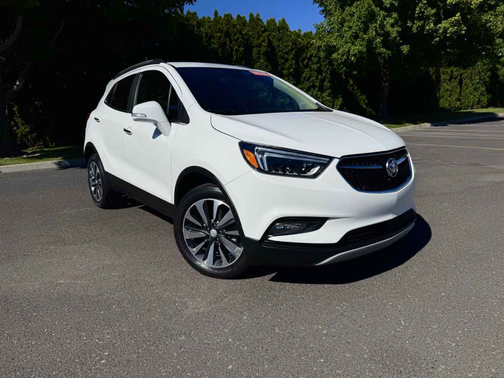 2020 Buick Enclave Image 2