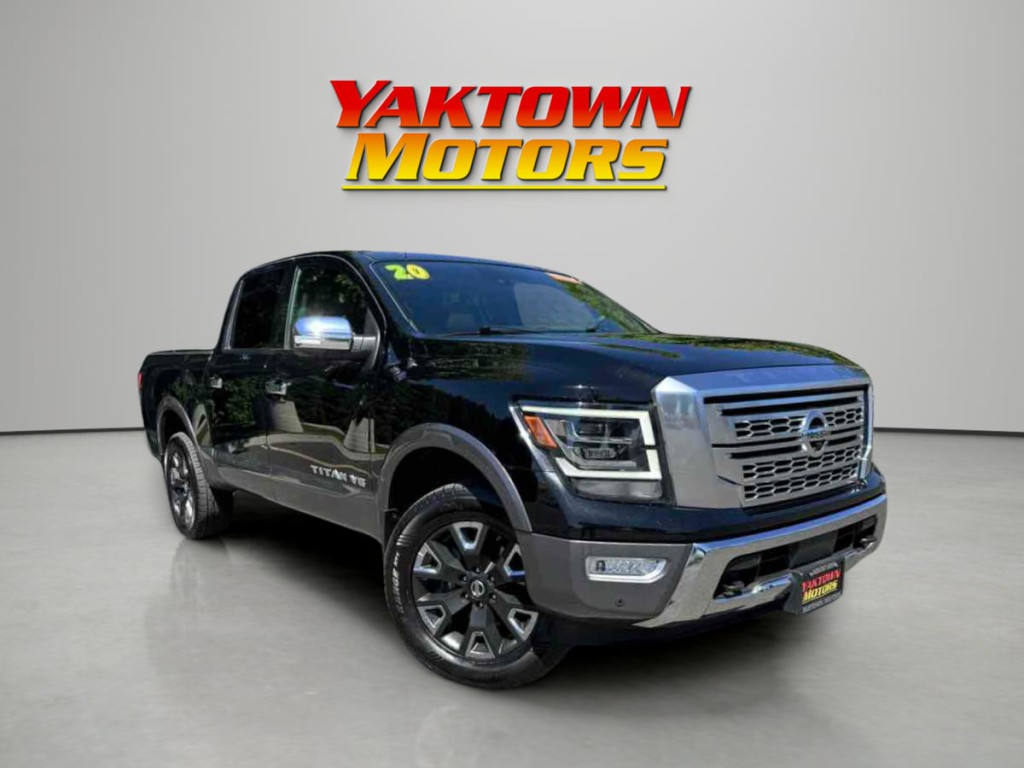 2020 Nissan Titan Image 3