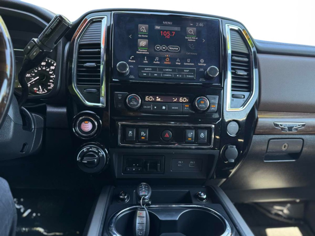 2020 Nissan Titan Image 35