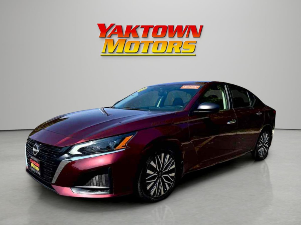 2024 Nissan Altima Image 7