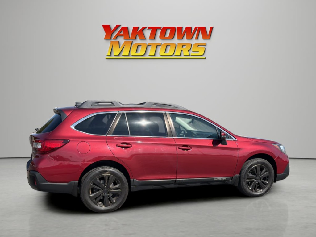 2018 Subaru Outback Image 16
