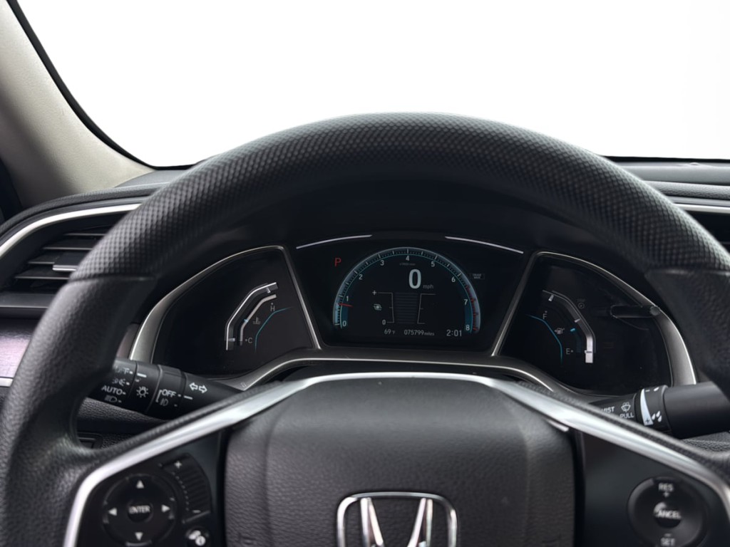 2017 Honda Civic Image 19