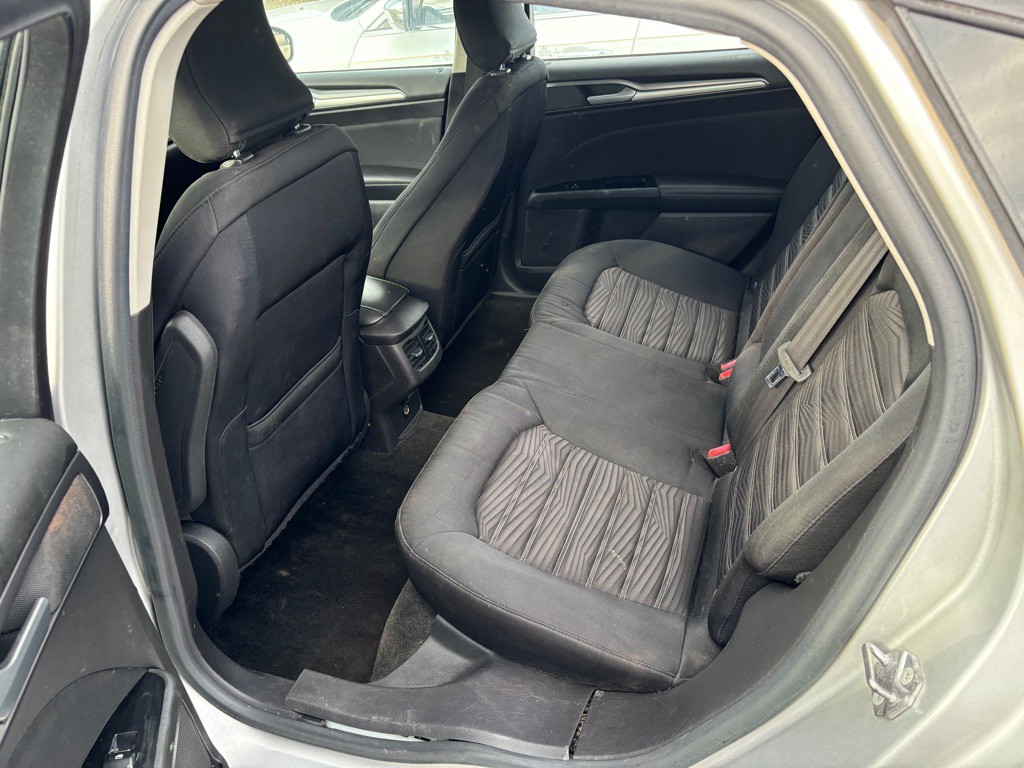 2016 Ford Fusion Image 3
