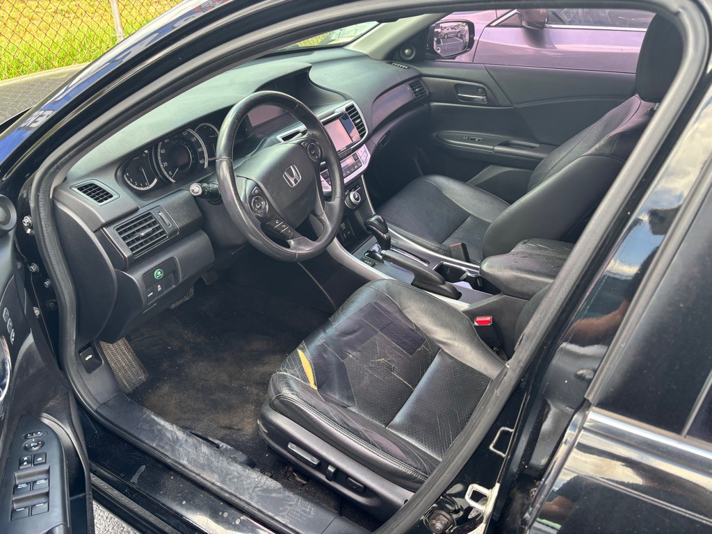 2014 Honda Accord Image 2