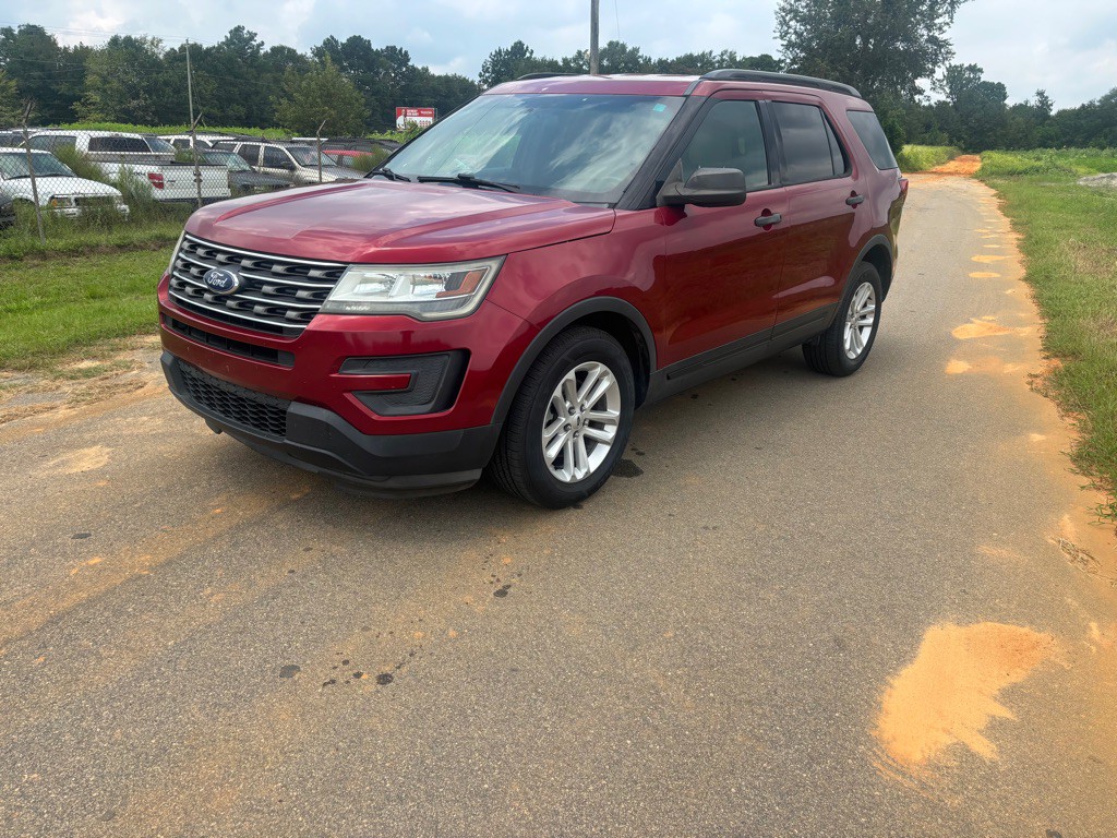 2017 Ford Explorer Image 2