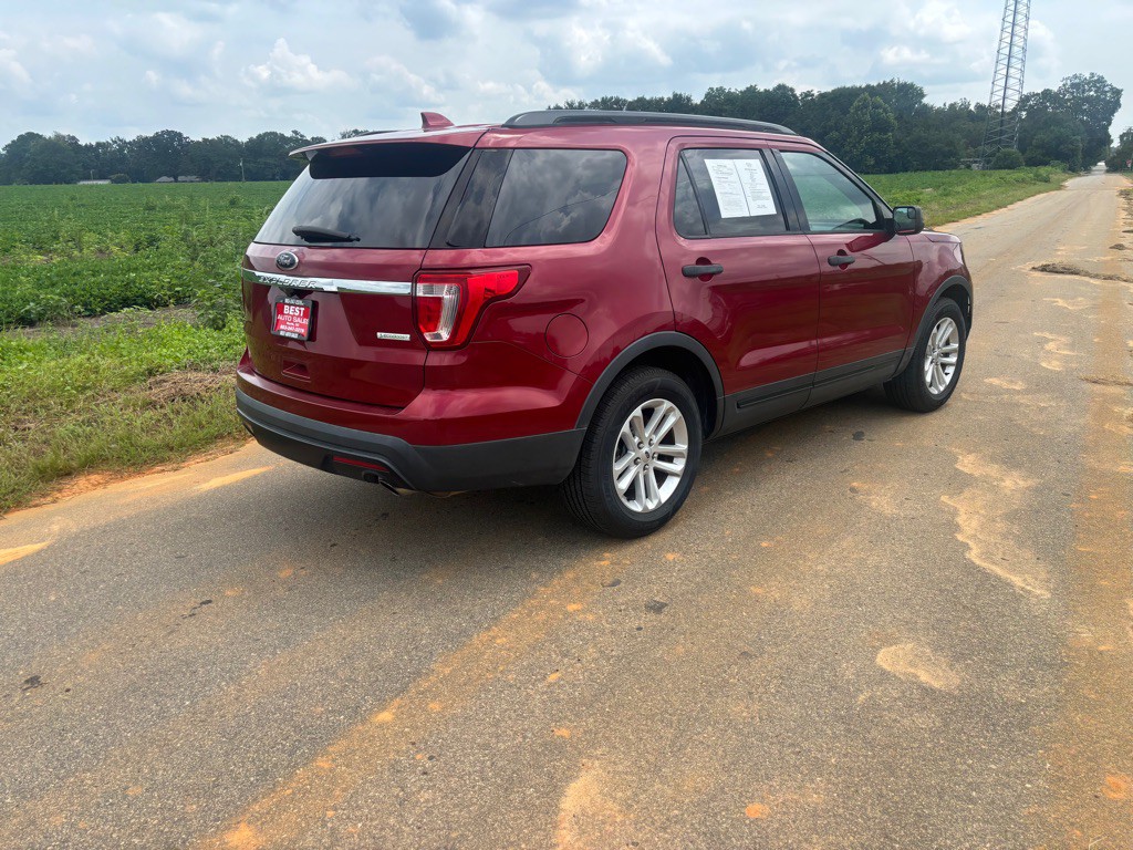 2017 Ford Explorer Image 5