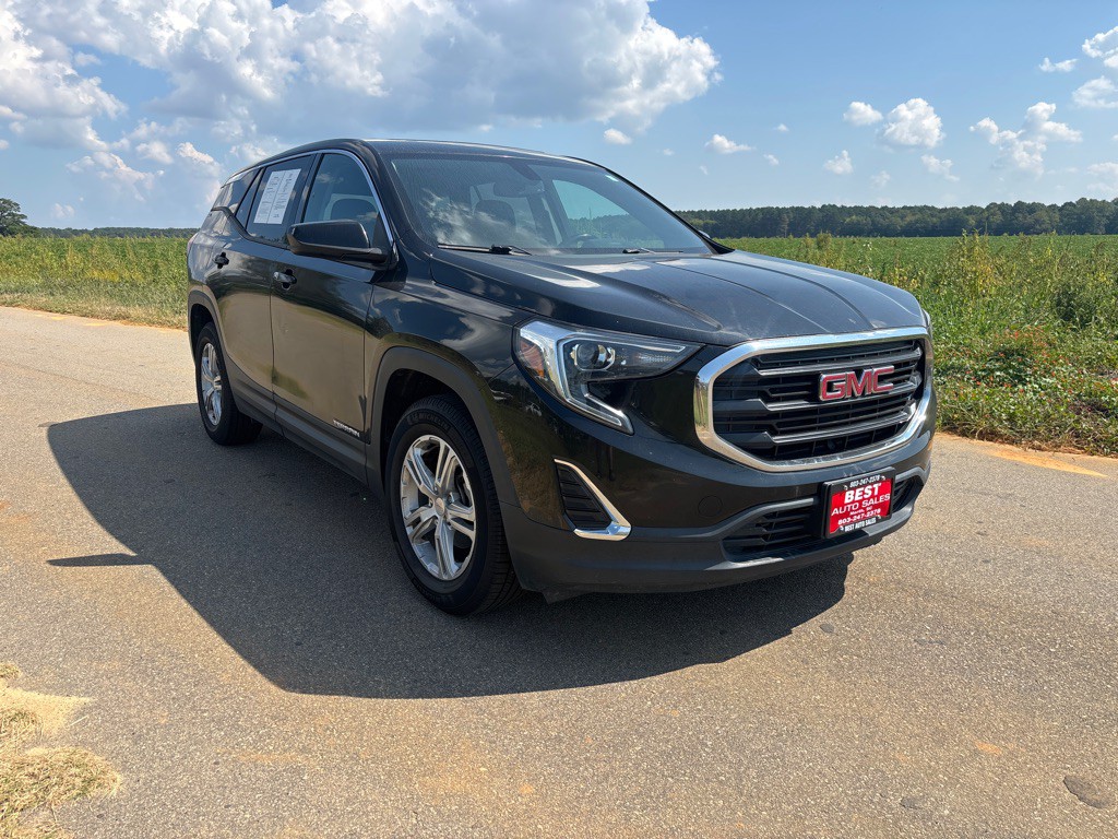 2018 GMC Terrain Image 2