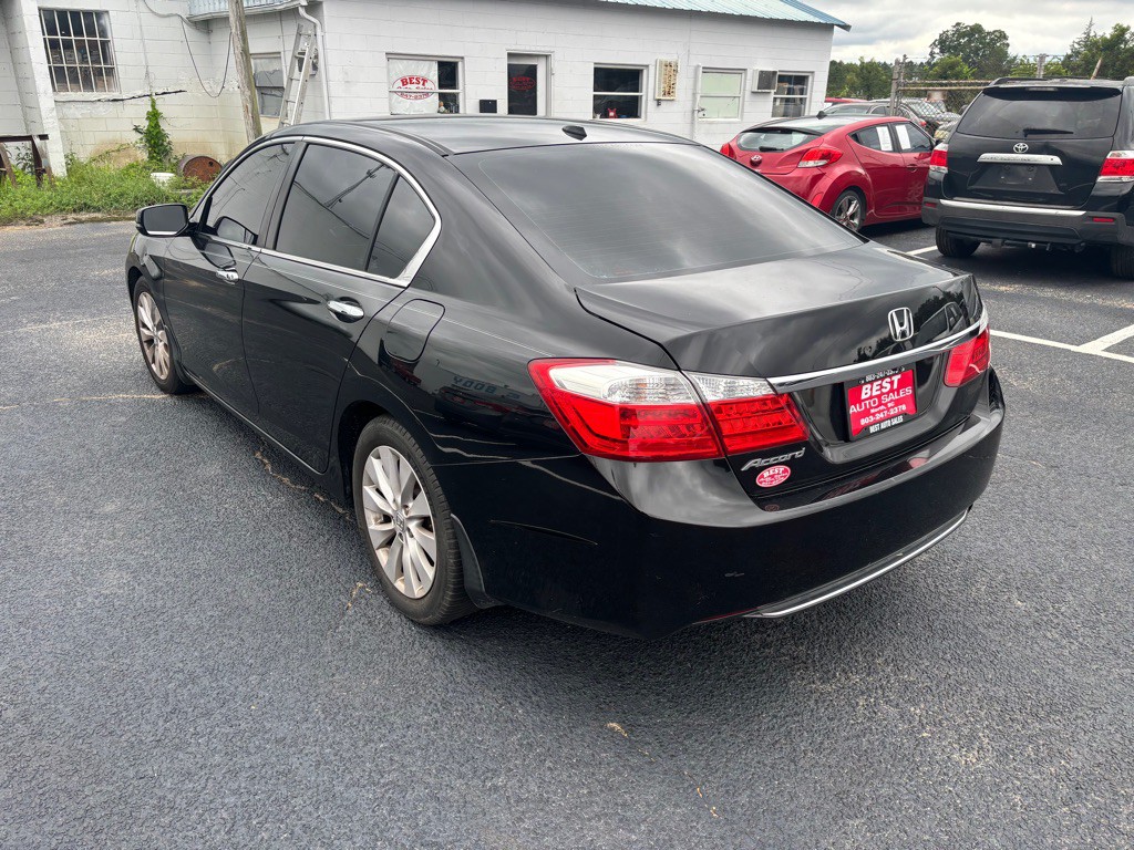 2015 Honda Accord Image 2