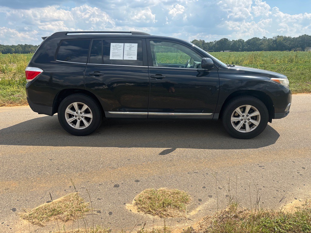 2011 Toyota Highlander Image 3
