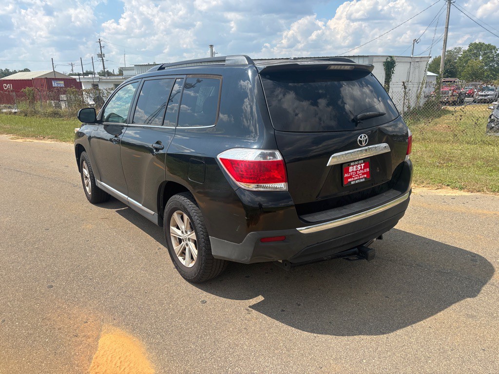 2011 Toyota Highlander Image 6