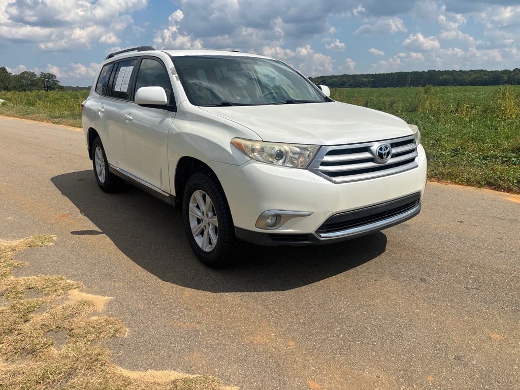 2012 Toyota Highlander Image 2