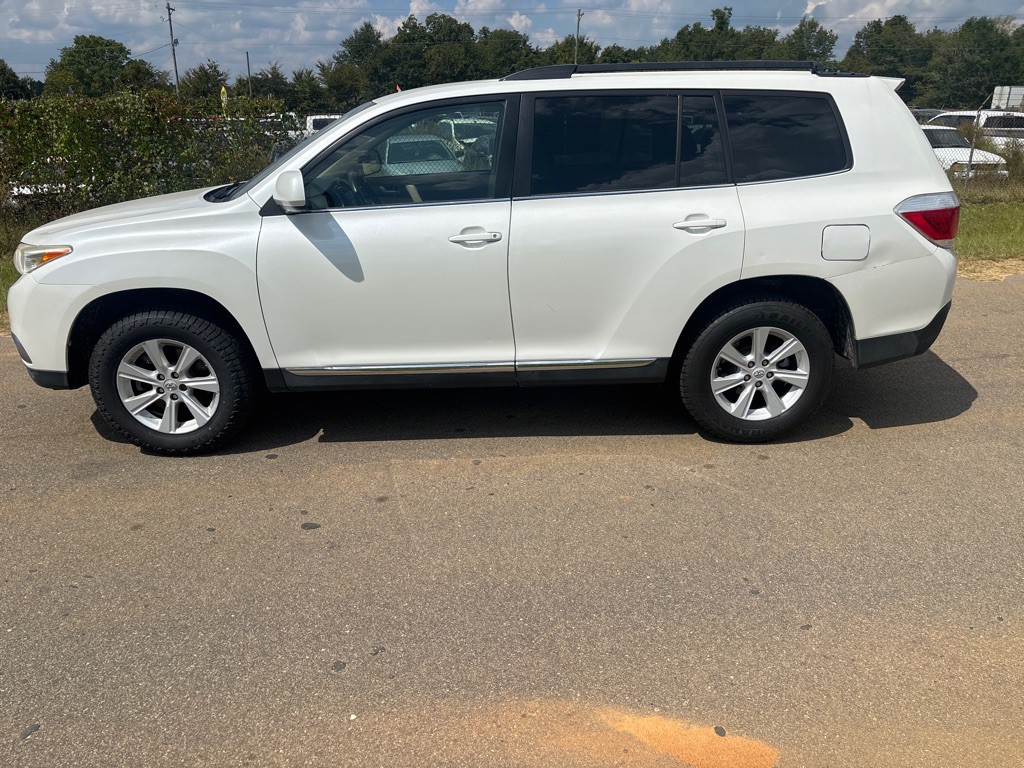 2012 Toyota Highlander Image 7