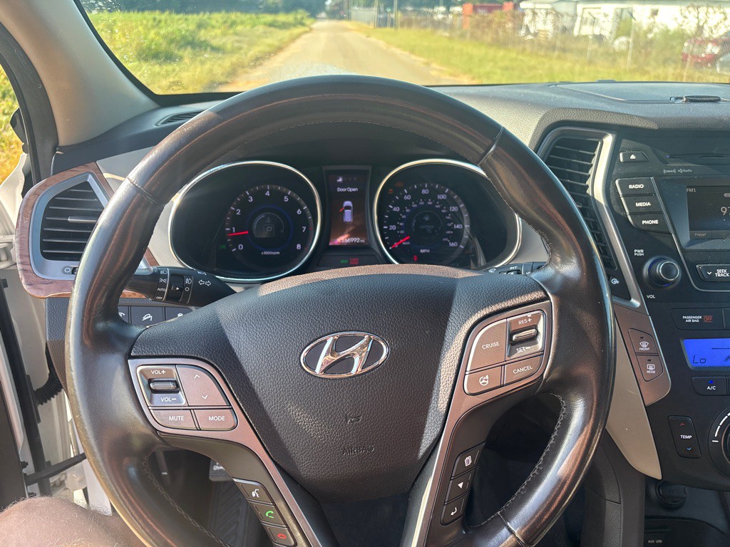 2013 Hyundai Santa Fe Sport Image 9