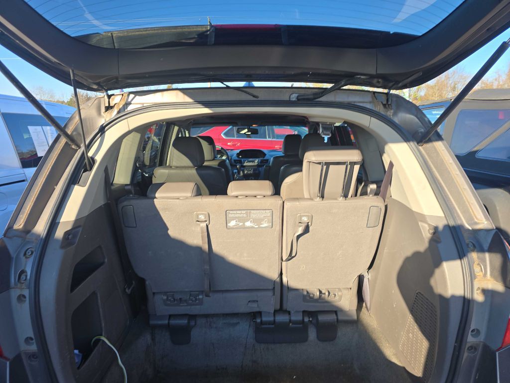 2012 Honda Odyssey Image 3